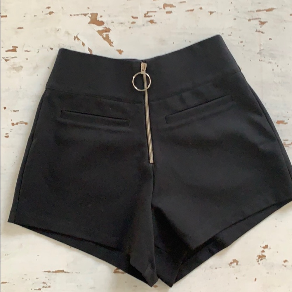 NBD, high waist zipper short
